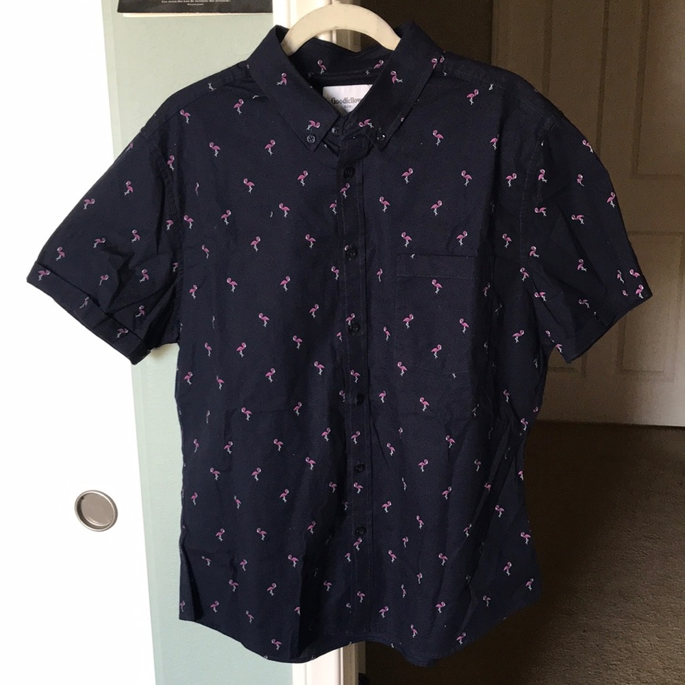 Men’s Target brand Goodfellow cuffed button down short sleeve shirt size Large